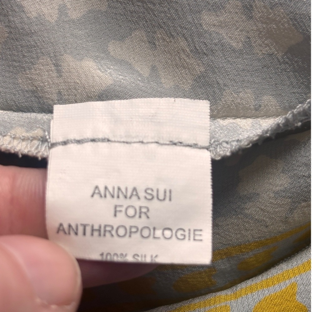 Anna Sui Anthropologie Womens Silk Blouse M Grey Floral Bow Back Boho Whimsical - Picture 6 of 9